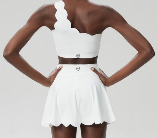 PEARL WHITE